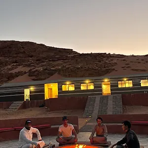 Wadi Camp Stars & Jeep Tour Luxury tent